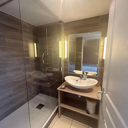 Lägenhet Cosy Avec Terrasse, Acces Piscine Et Animaux Admis A - Fr-1-165b-24